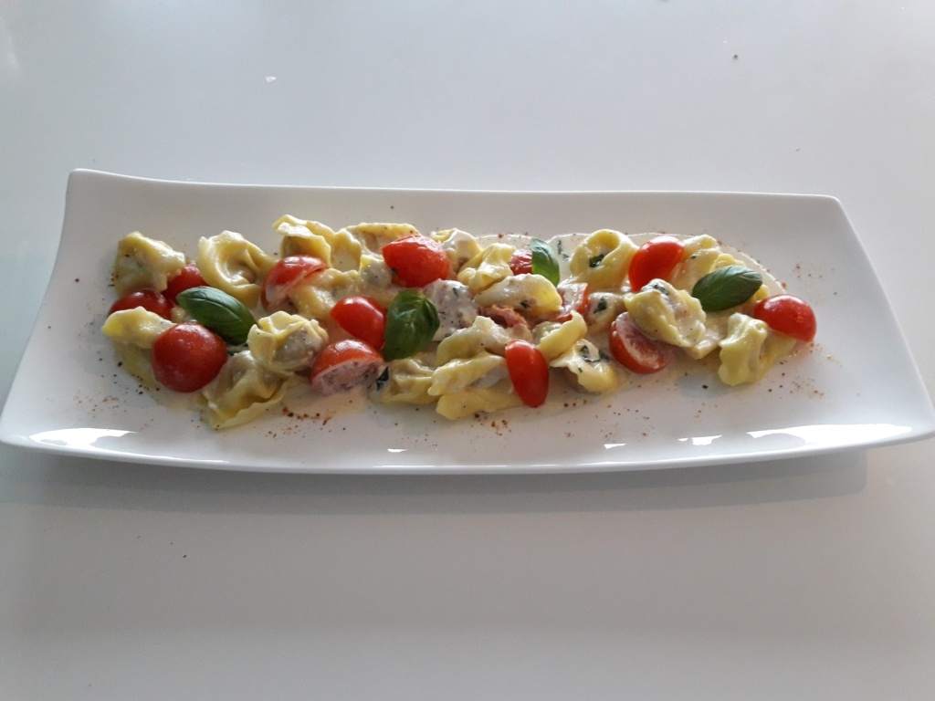 tortellini, La cuisine de Laude tortellini, La cuisine de Laude