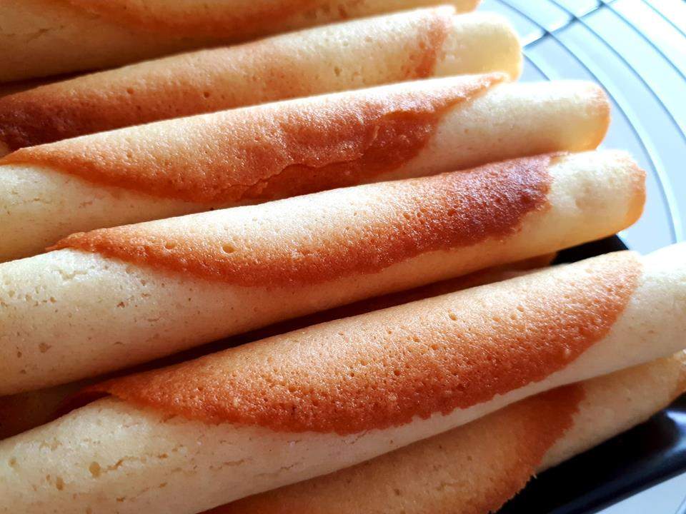 Cigarettes russes gros plan, La cuisine de Laude Cigarettes russes gros plan, La cuisine de Laude