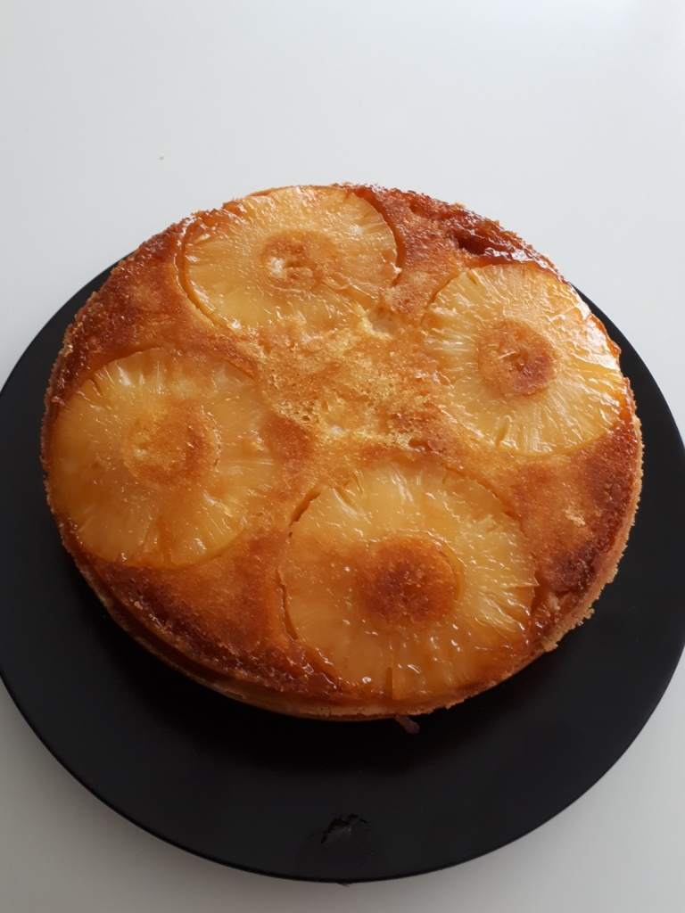 Gâteau aux ananas e1535552503331, La cuisine de Laude Gâteau aux ananas e1535552503331, La cuisine de Laude