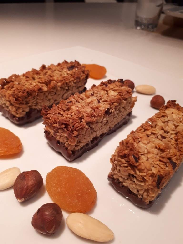 Barres de céréales e1542825646661, La cuisine de Laude Barres de céréales e1542825646661, La cuisine de Laude